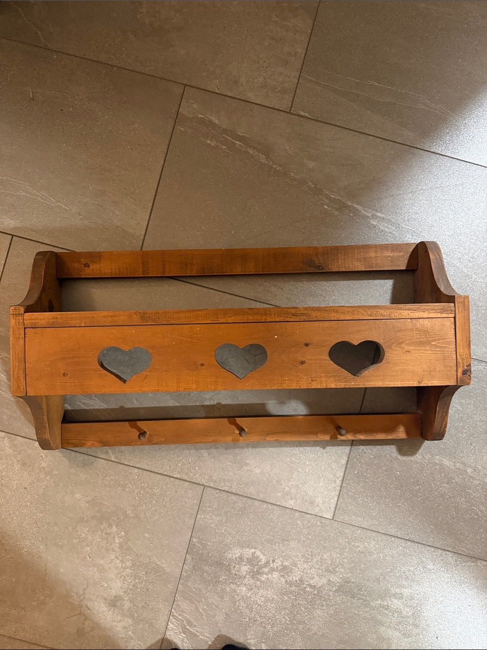 Heart shelf